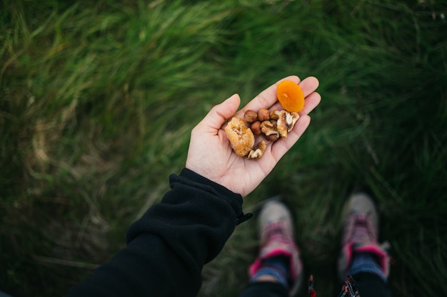 Hiking the Berkshires portable paleo snack guide